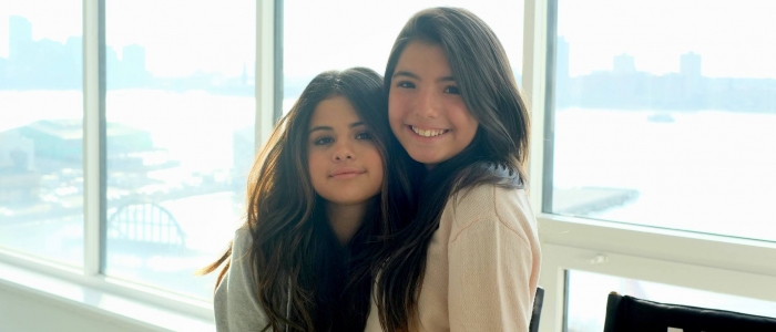 Isabella y Selena en NYC